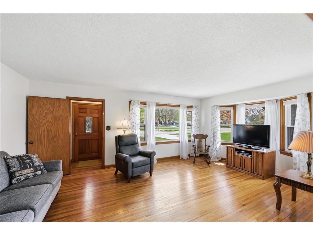 6838 Portland Avenue S Richfield MN 55423 7071772 image2