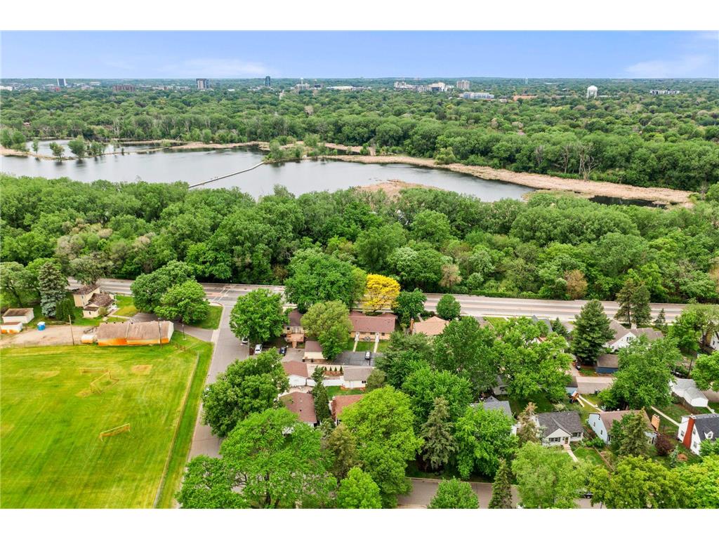 6840 Garfield Avenue Richfield MN 55423 7071529 image28