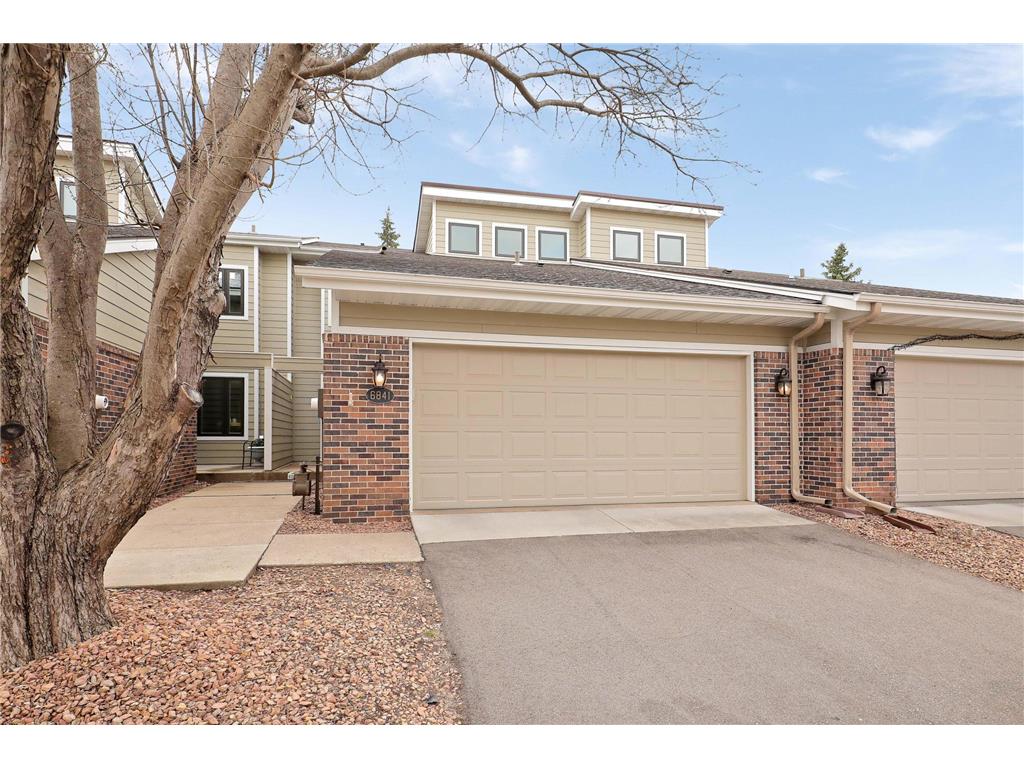 6841 W 82nd Street Bloomington MN 55438 6703871 image1