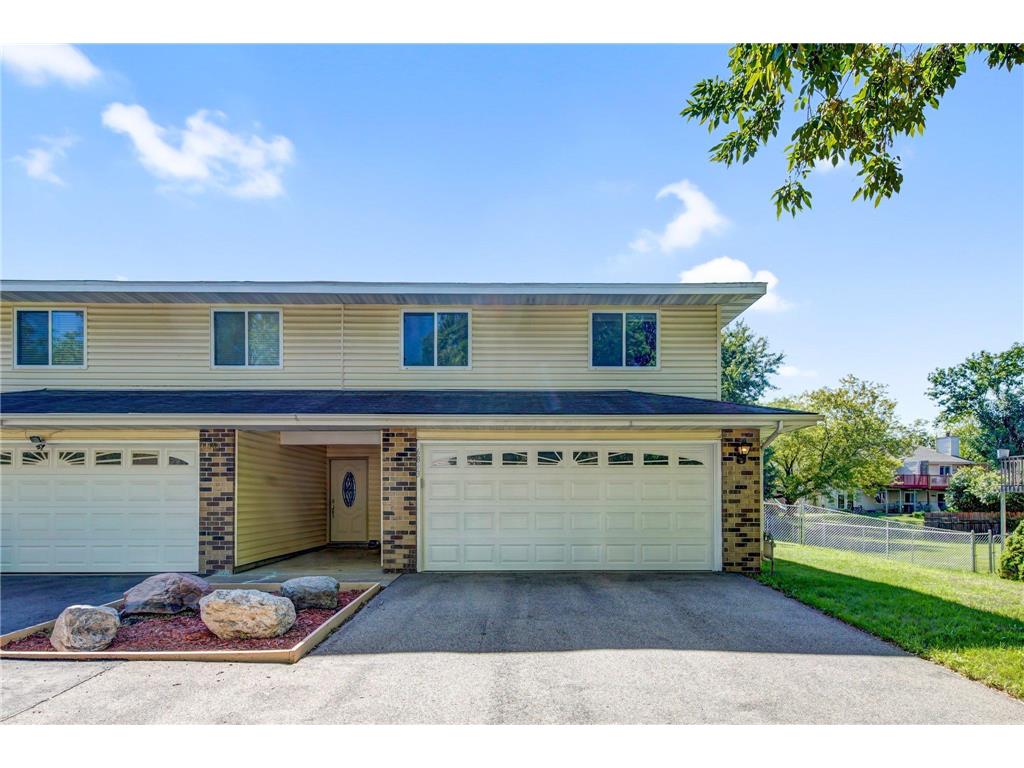 6843 Sandlewood Road Woodbury MN 55125 6591476 image1