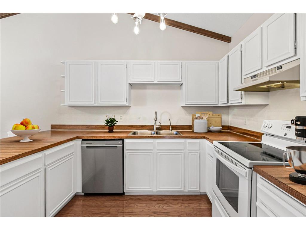 6844 Buckingham Court Woodbury MN 55125 7020080 image10