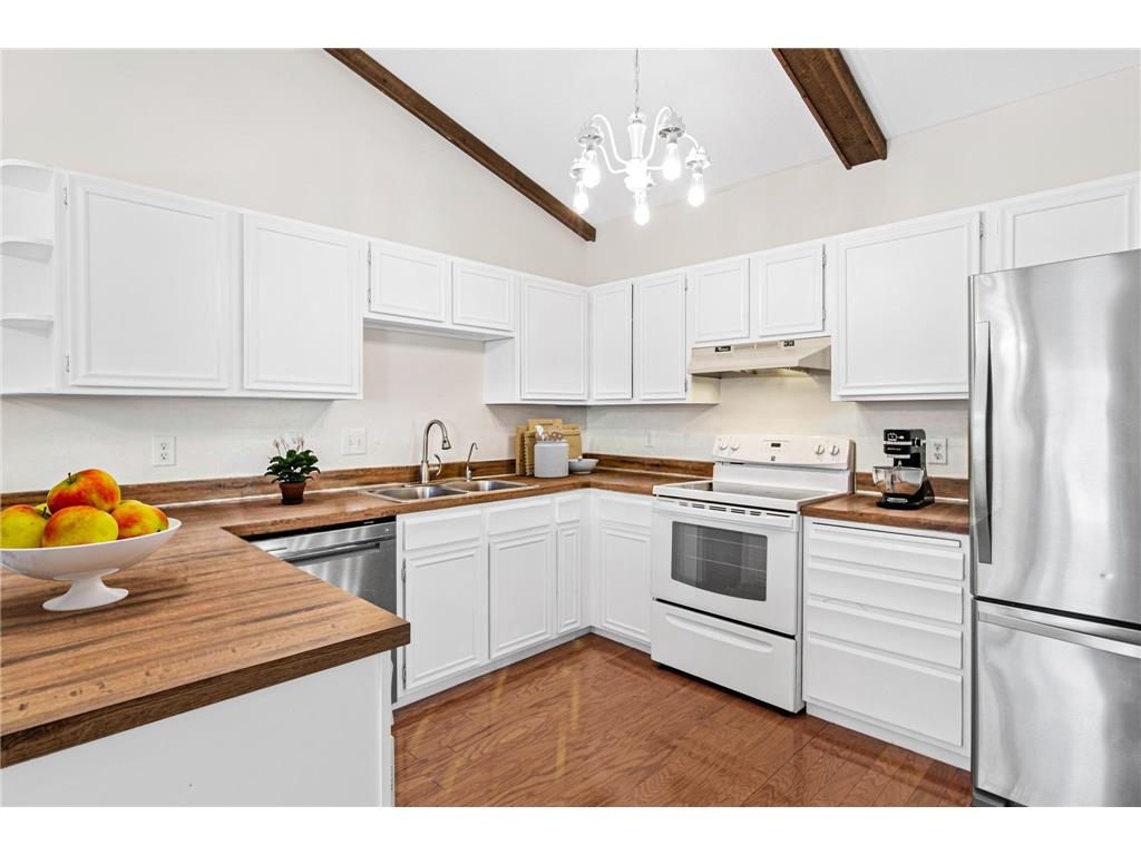 6844 Buckingham Court Woodbury MN 55125 7020080 image8