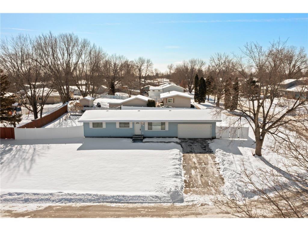 6847 8th Street Lane N Oakdale MN 55128 6672002 image1