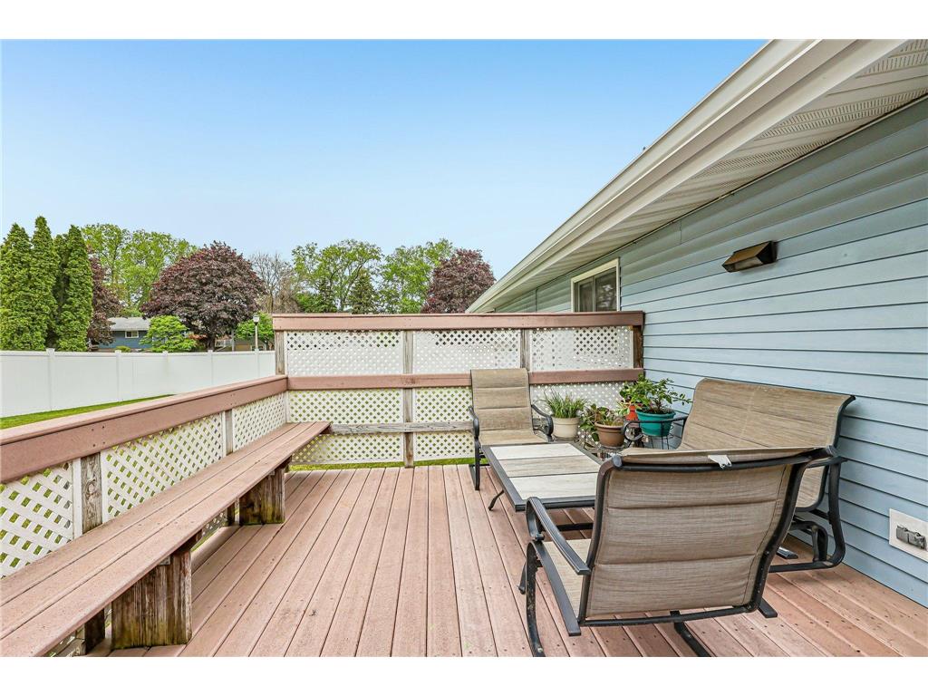 6847 8th Street Lane N Oakdale MN 55128 7076039 image25