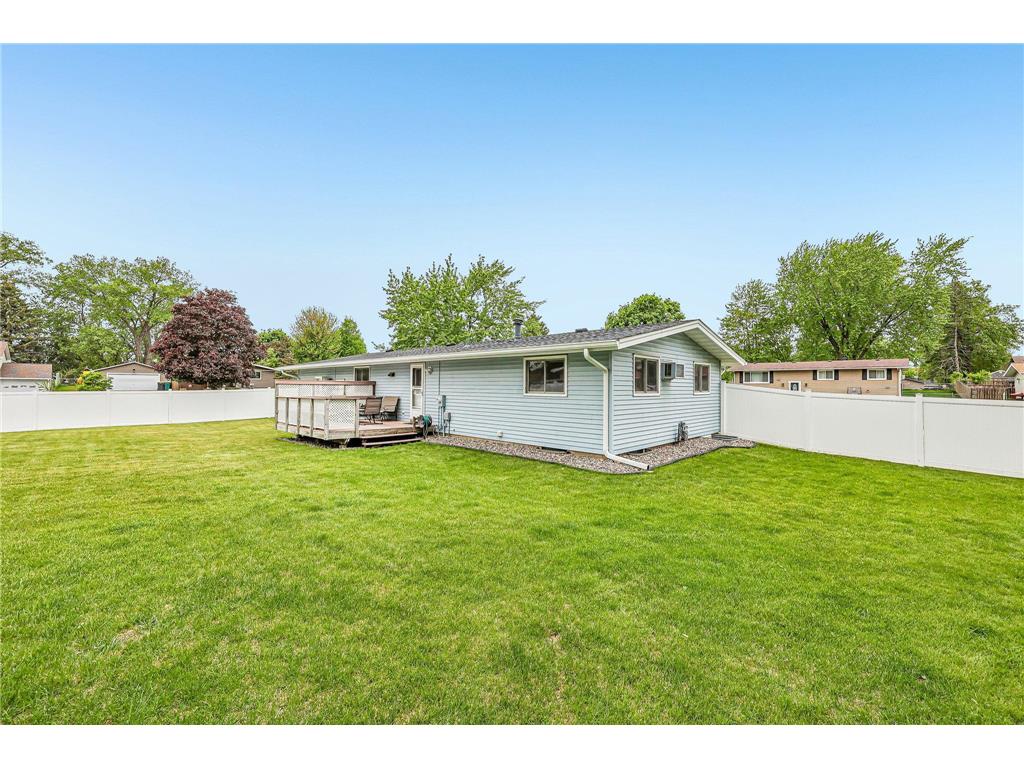 6847 8th Street Lane N Oakdale MN 55128 7076039 image28