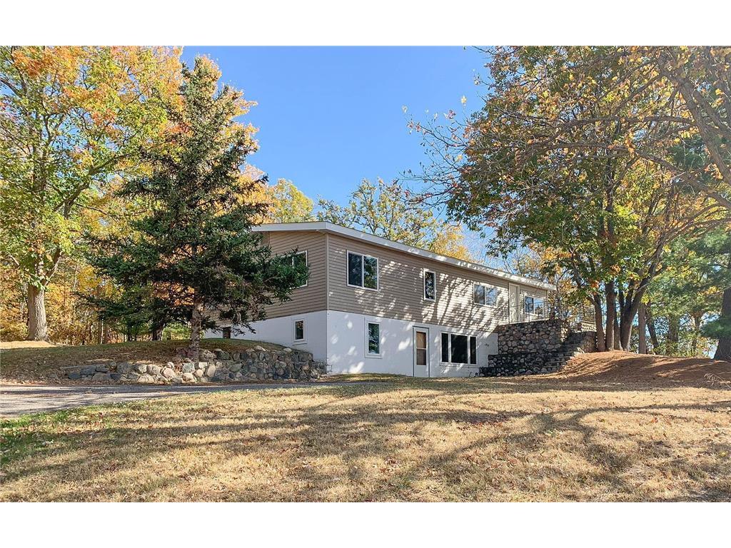 6848 Y Frontage Road NW Walker MN 56484 6615124 image1