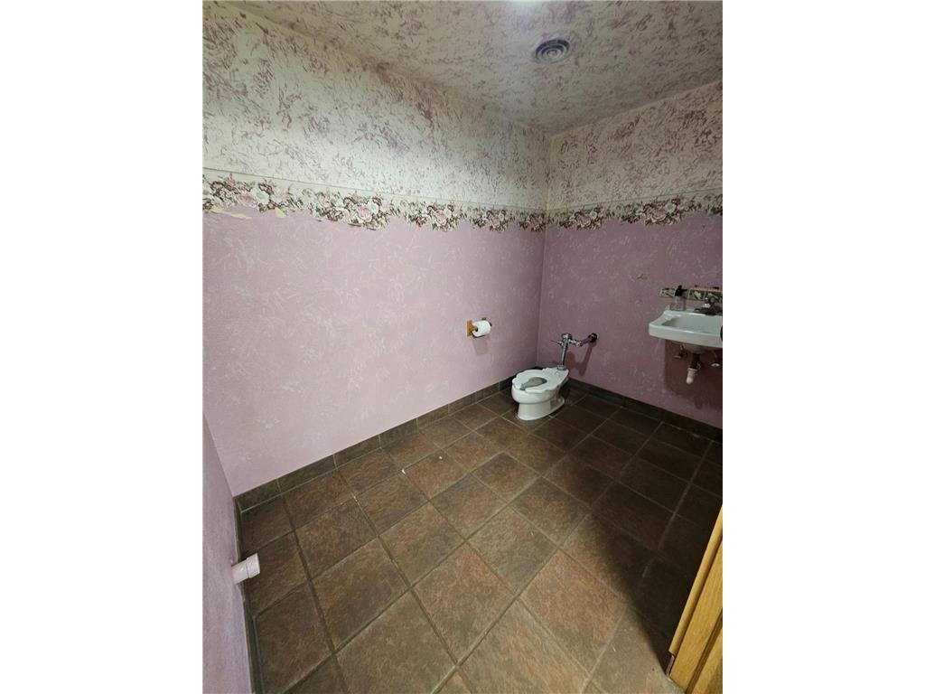 685 1st Avenue Cumberland WI 54829 - Hay River 6711396 image22