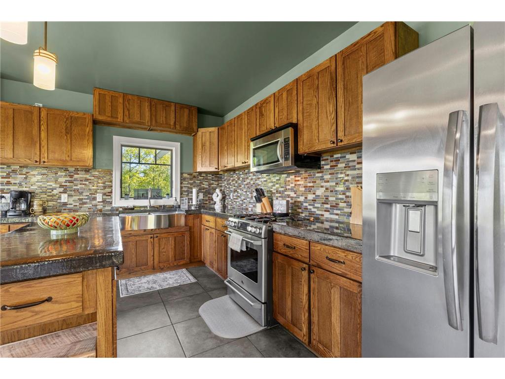 685 Cuttingwood Road Two Harbors MN 55616 - Superior 7085899 image27
