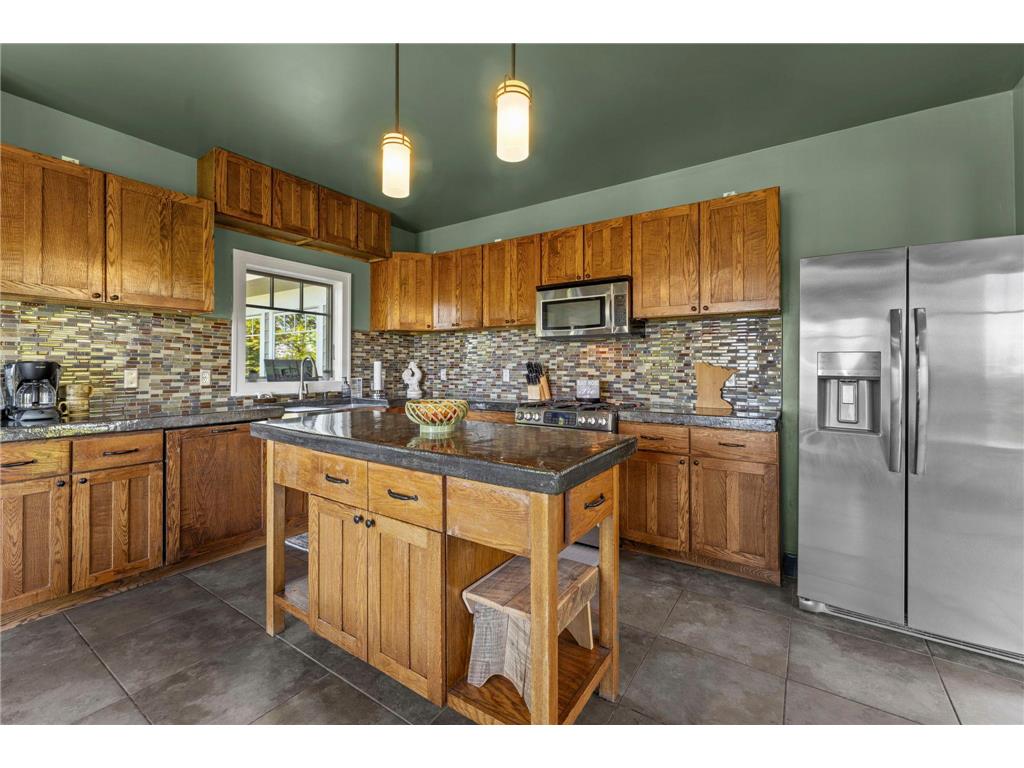 685 Cuttingwood Road Two Harbors MN 55616 - Superior 7085899 image28