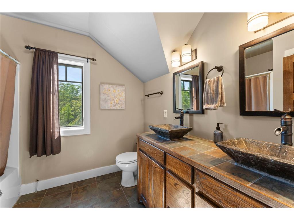 685 Cuttingwood Road Two Harbors MN 55616 - Superior 7085899 image57