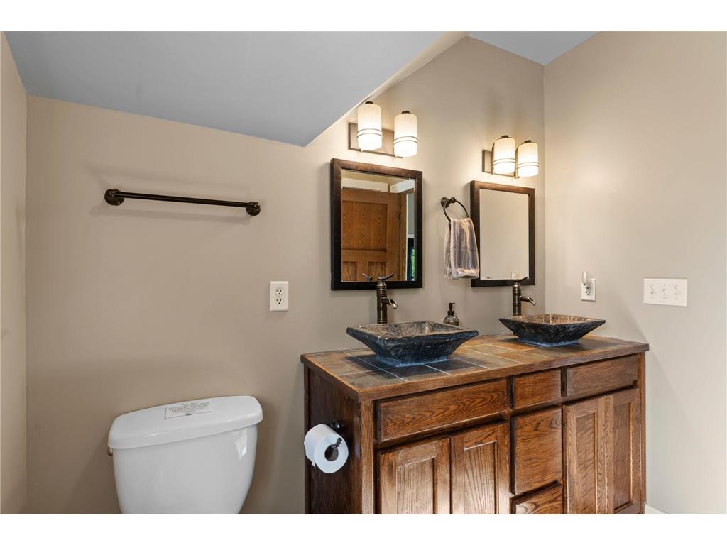 685 Cuttingwood Road Two Harbors MN 55616 - Superior 7085899 image58