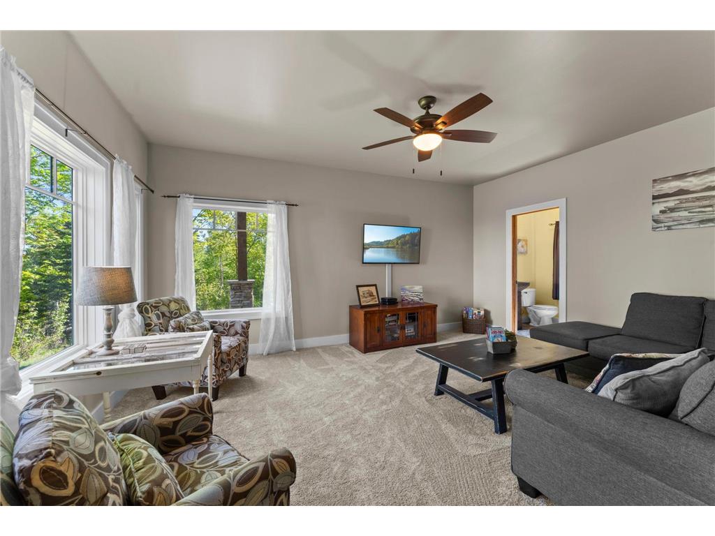 685 Cuttingwood Road Two Harbors MN 55616 - Superior 7085899 image71