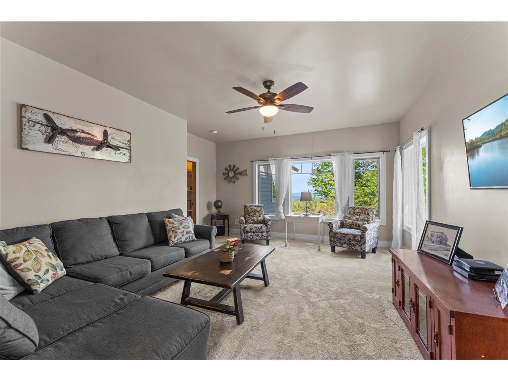 685 Cuttingwood Road Two Harbors MN 55616 - Superior 7085899 image73