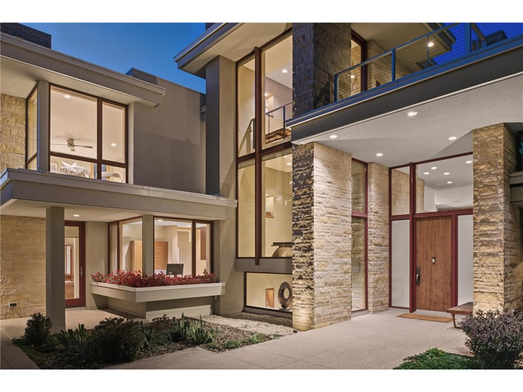 685 Hidden Creek Trail Mendota Heights MN 55118 6707877 image1