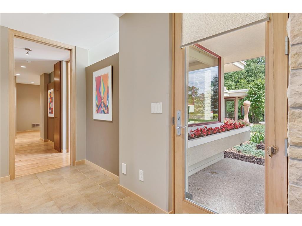 685 Hidden Creek Trail Mendota Heights MN 55118 6707877 image63