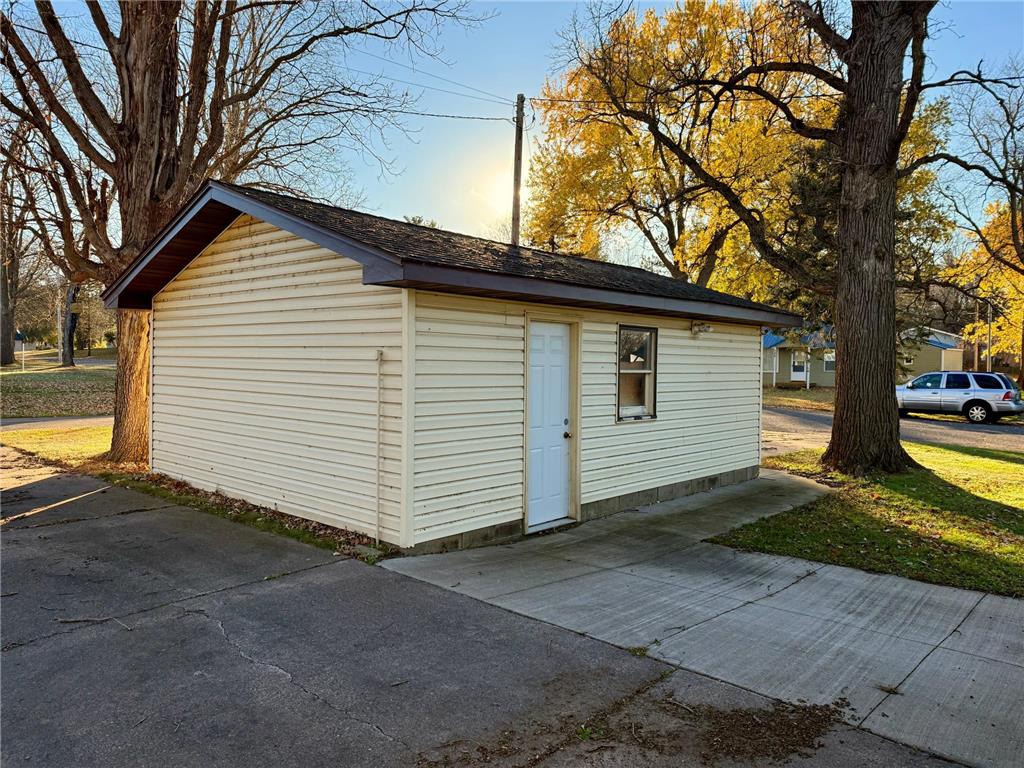 685 Main Street W Isle MN 56342 - Mille Lacs Lake 6705841 image25