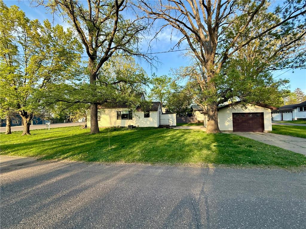 685 Main Street W Isle MN 56342 - Mille Lacs Lake 6705841 image28