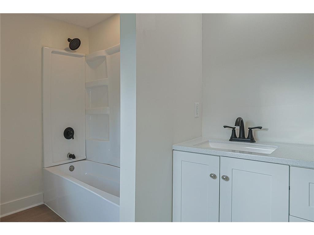 685 Stewart Avenue Saint Paul MN 55102 7099410 image17