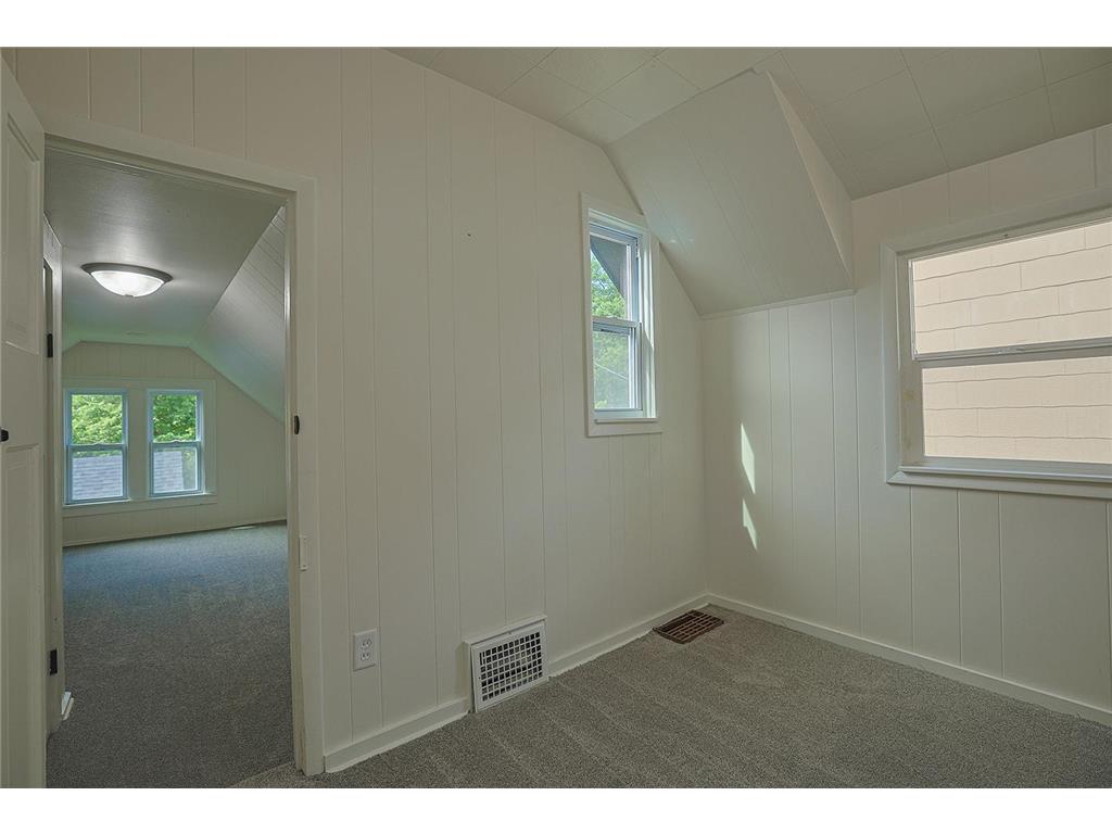 685 Stewart Avenue Saint Paul MN 55102 7099410 image25