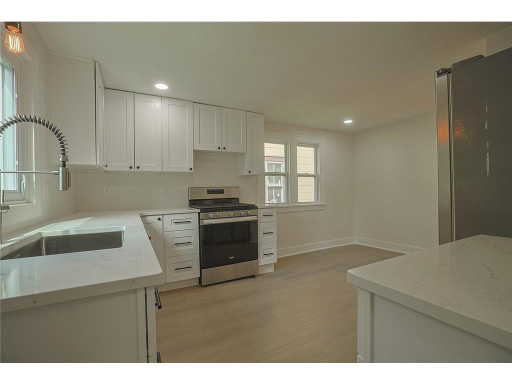 685 Stewart Avenue Saint Paul MN 55102 7099410 image3