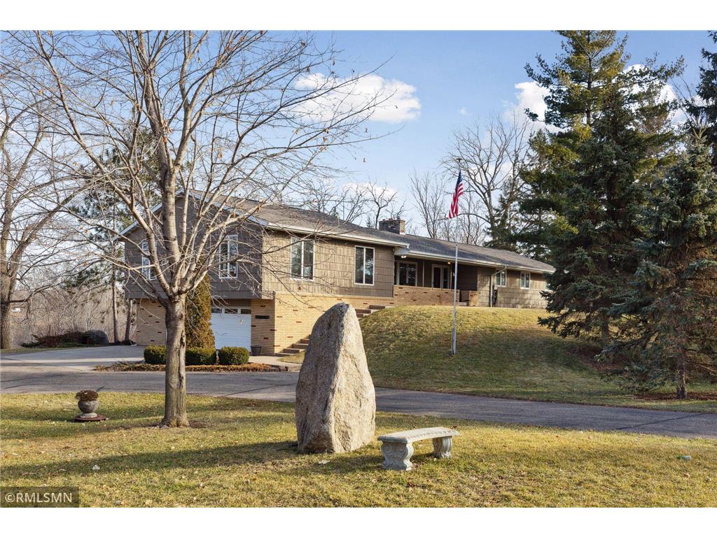 6850 Blackhawk Trail Inver Grove Heights MN 55077 6490371 image1