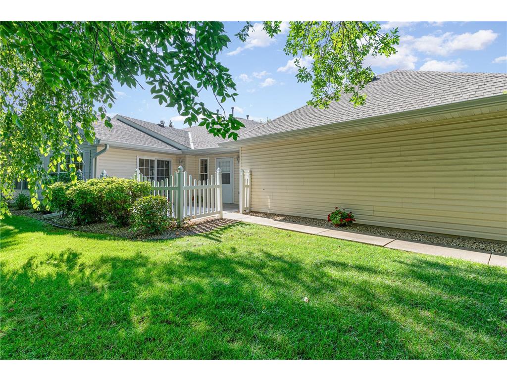 6851 Blackhawk Trail #20 Inver Grove Heights MN 55077 6582836 image1