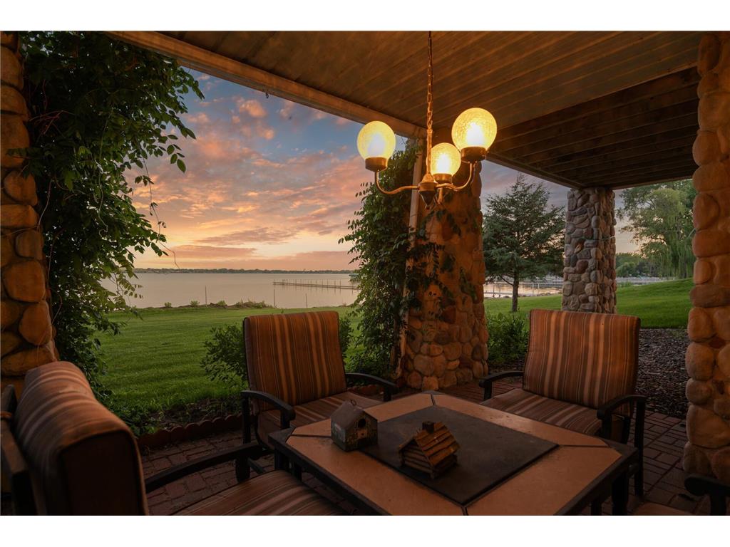 6851 N Shore Trail N Forest Lake MN 55025 - Forest 7048512 image108