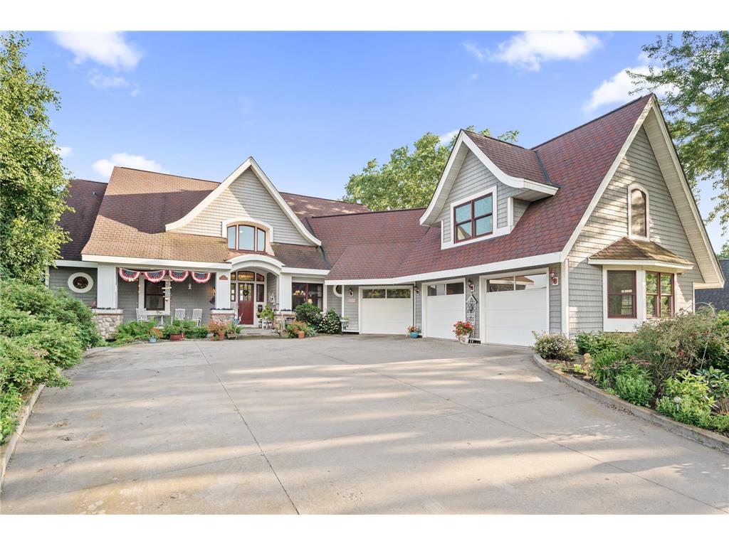 6851 N Shore Trail N Forest Lake MN 55025 - Forest 7048512 image2