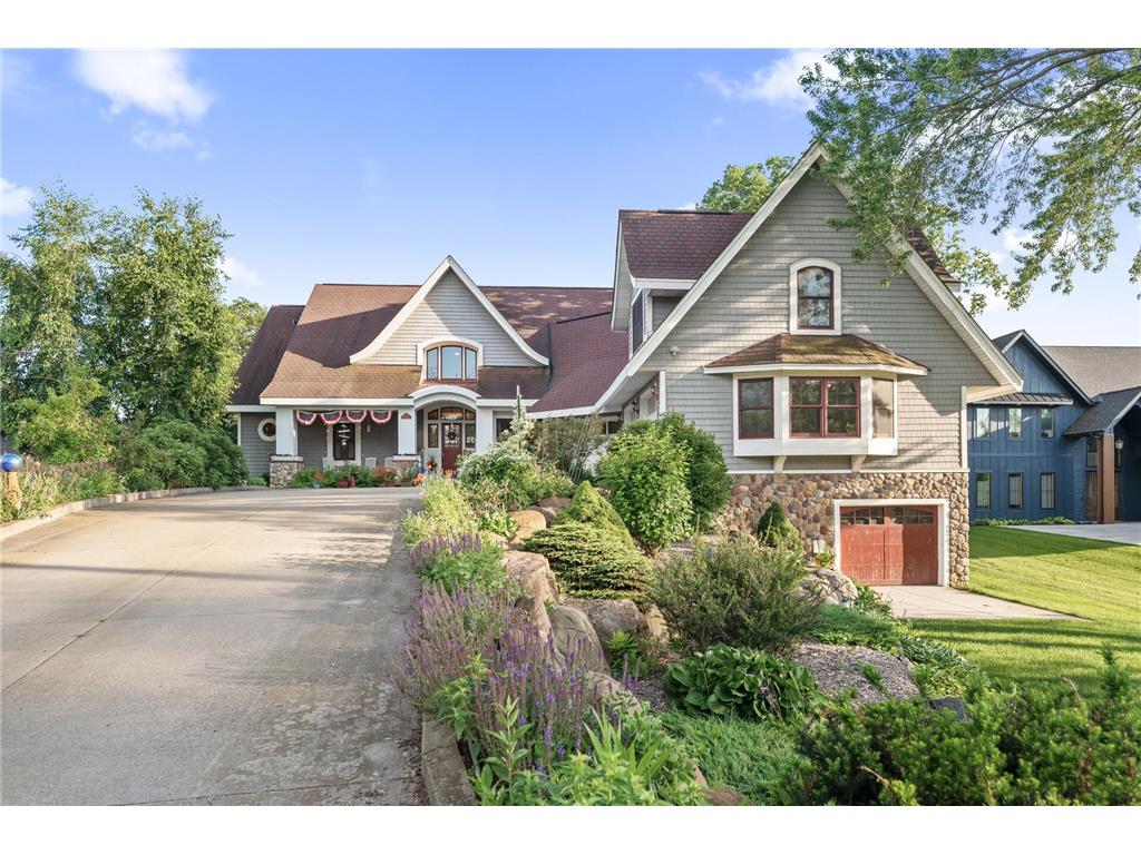 6851 N Shore Trail N Forest Lake MN 55025 - Forest 7048512 image3