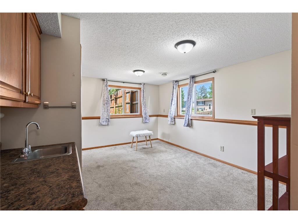 6857 8th Street Lane N Oakdale MN 55128 7072219 image12