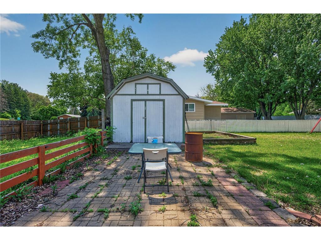 6857 8th Street Lane N Oakdale MN 55128 7072219 image21