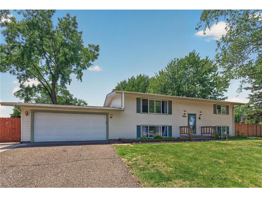 6857 8th Street Lane N Oakdale MN 55128 7072219 image28