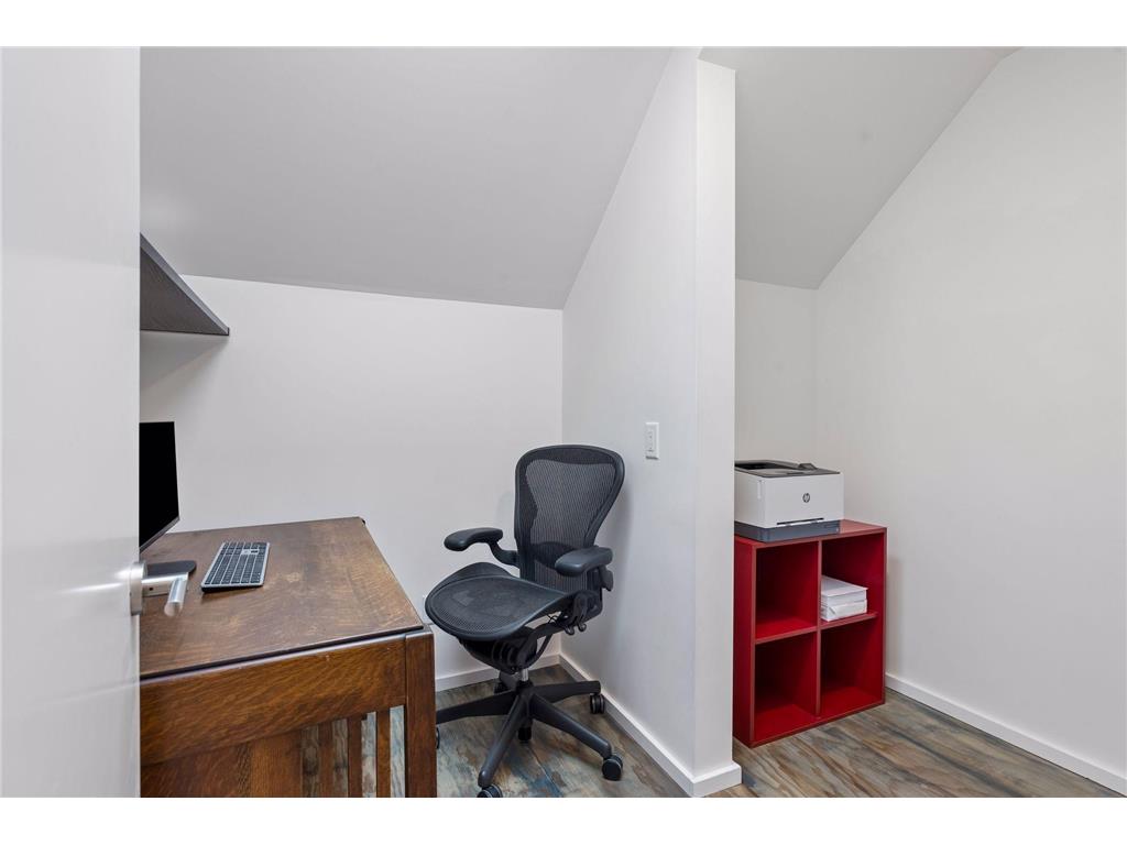 686 23rd Avenue NE Minneapolis MN 55418 7075717 image28
