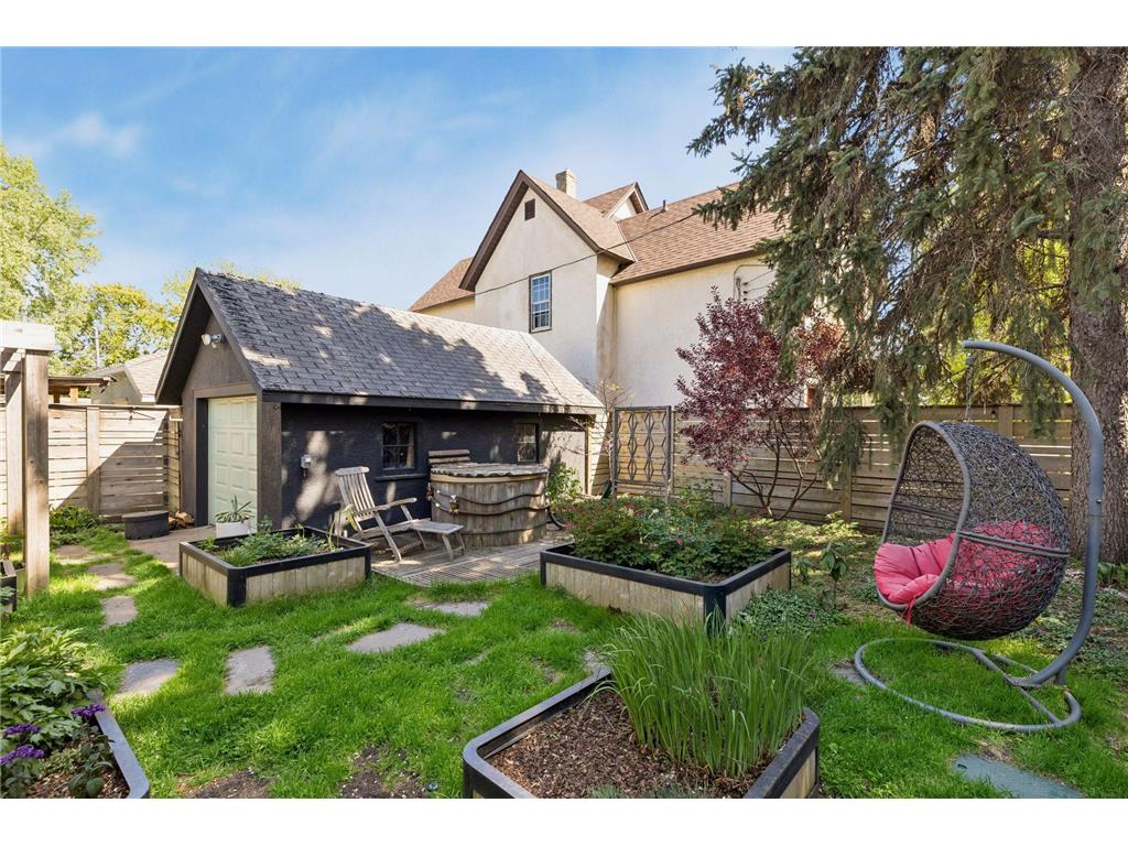 686 23rd Avenue NE Minneapolis MN 55418 7075717 image38