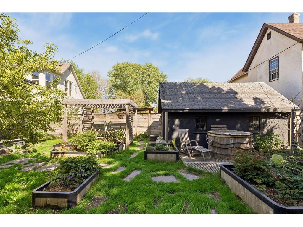 686 23rd Avenue NE Minneapolis MN 55418 7075717 image39