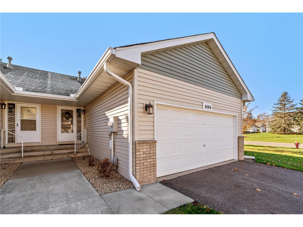 686 86th Lane NW Coon Rapids MN 55433 6626885 image1