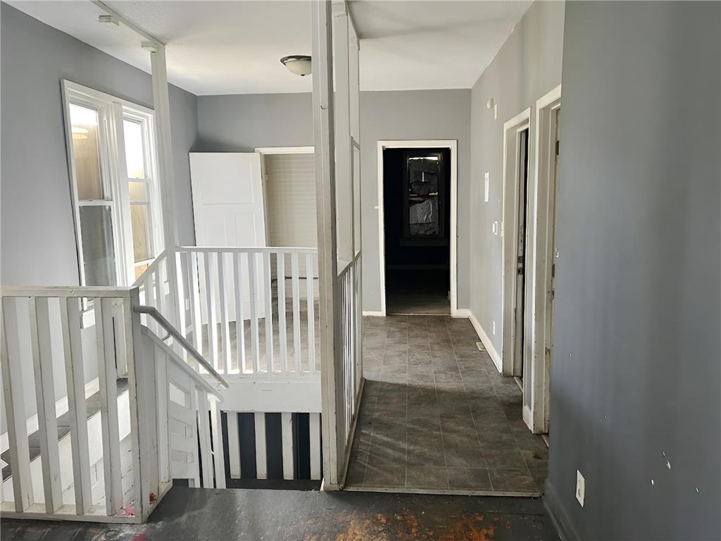 686 Sherburne Avenue Saint Paul MN 55104 7075124 image4