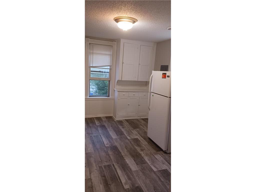 686 Sims Avenue Saint Paul MN 55106 6401415 image1