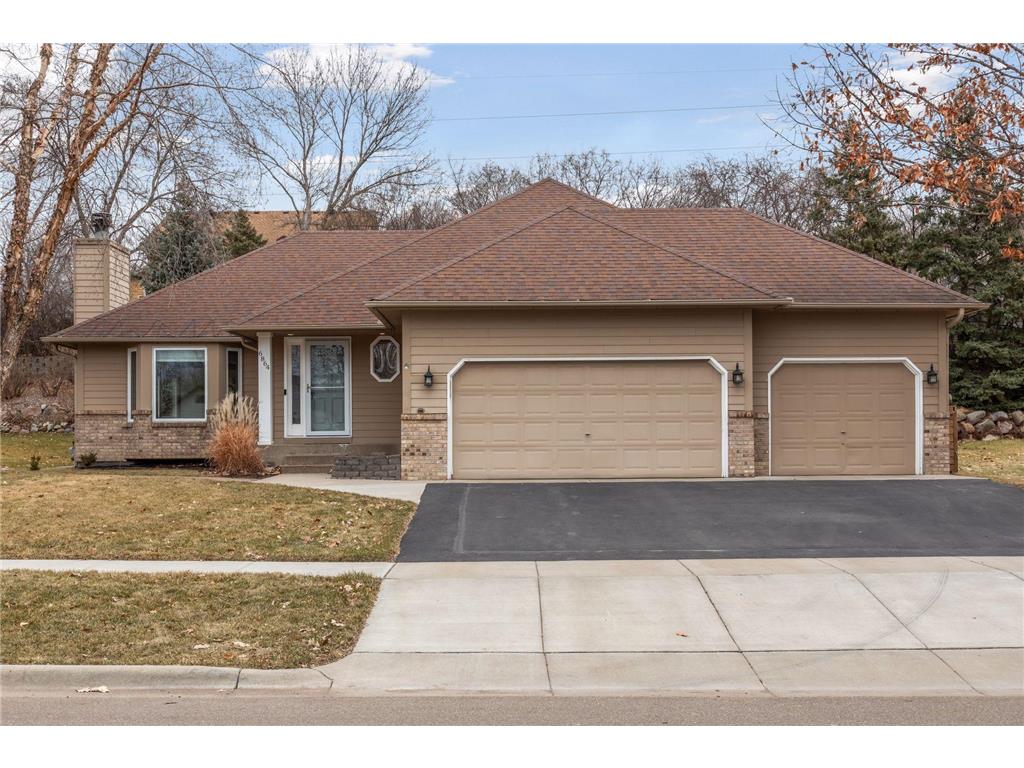 6864 Timber Crest Drive, Maple Grove, MN, 55311 MLS 6474287 Edina