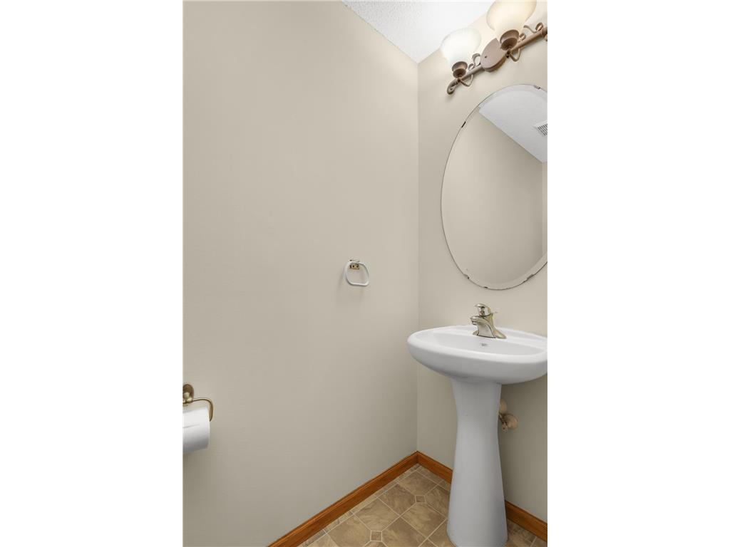6869 Folkestone Road #614 Apple Valley MN 55124 7075472 image11