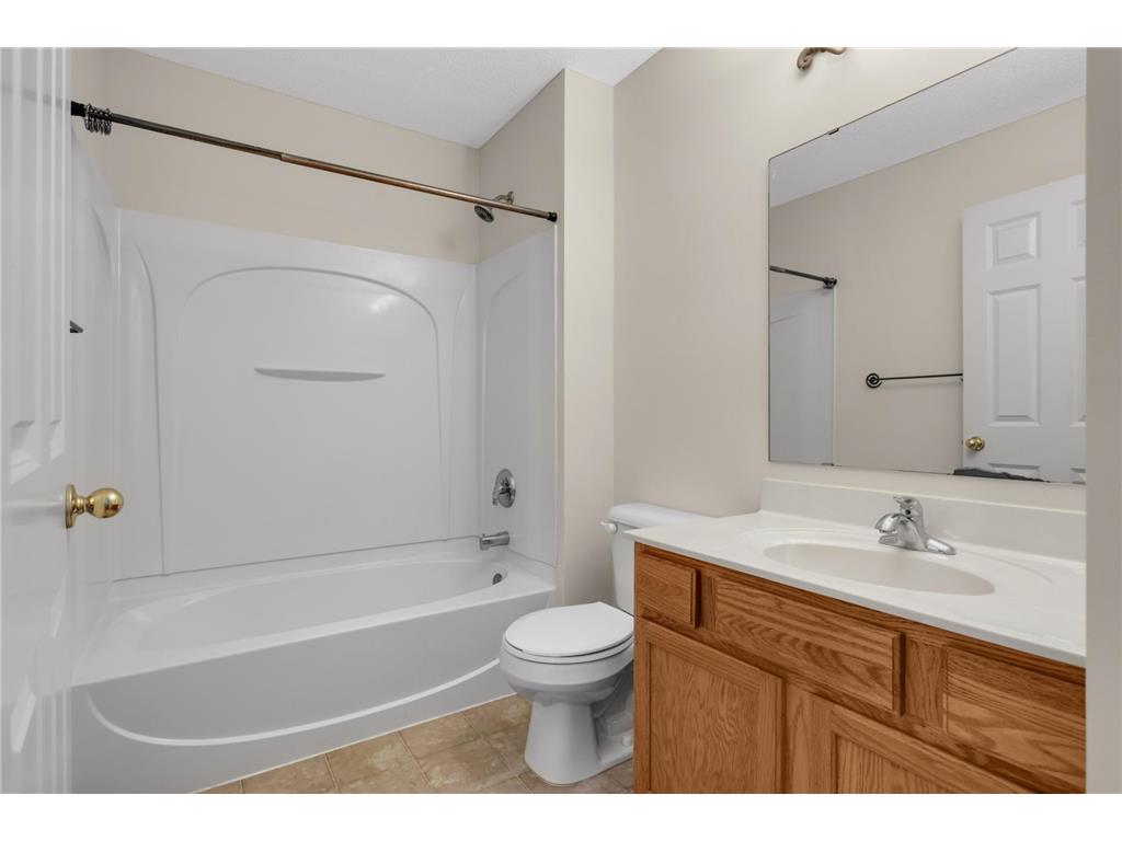 6869 Folkestone Road #614 Apple Valley MN 55124 7075472 image18