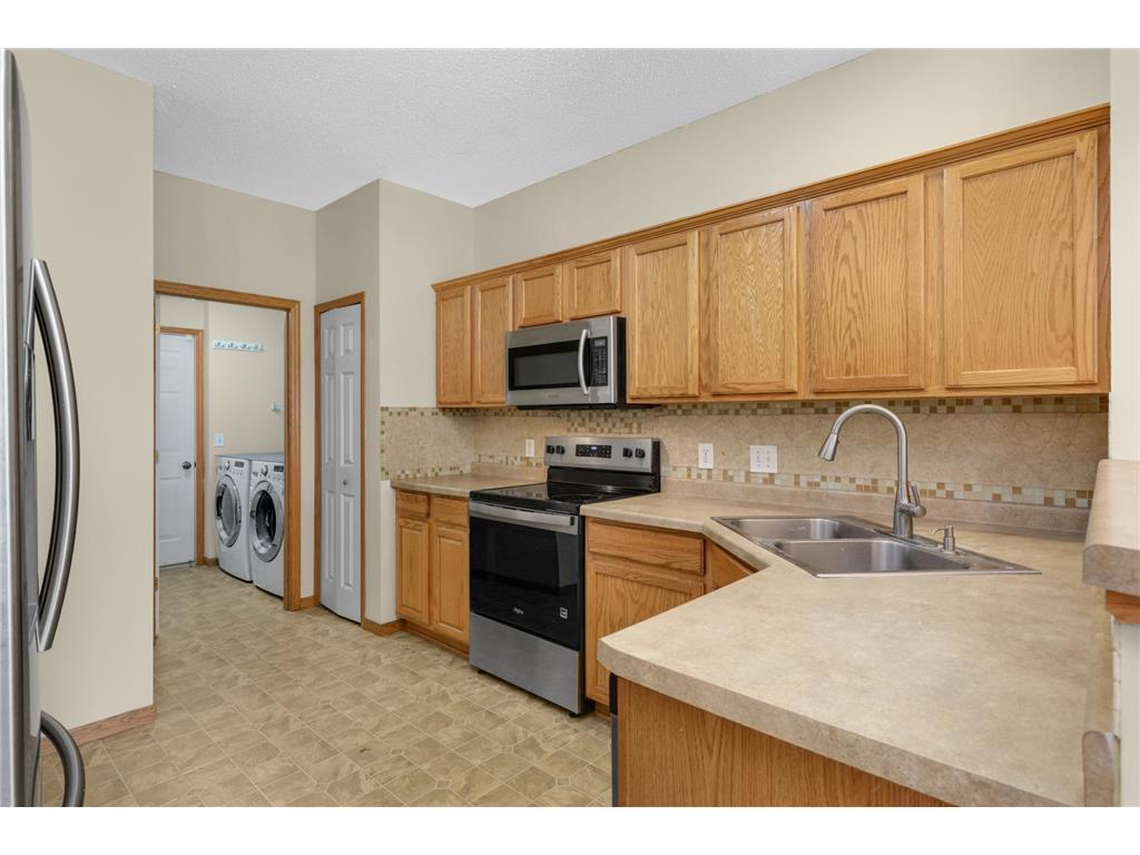 6869 Folkestone Road #614 Apple Valley MN 55124 7075472 image3