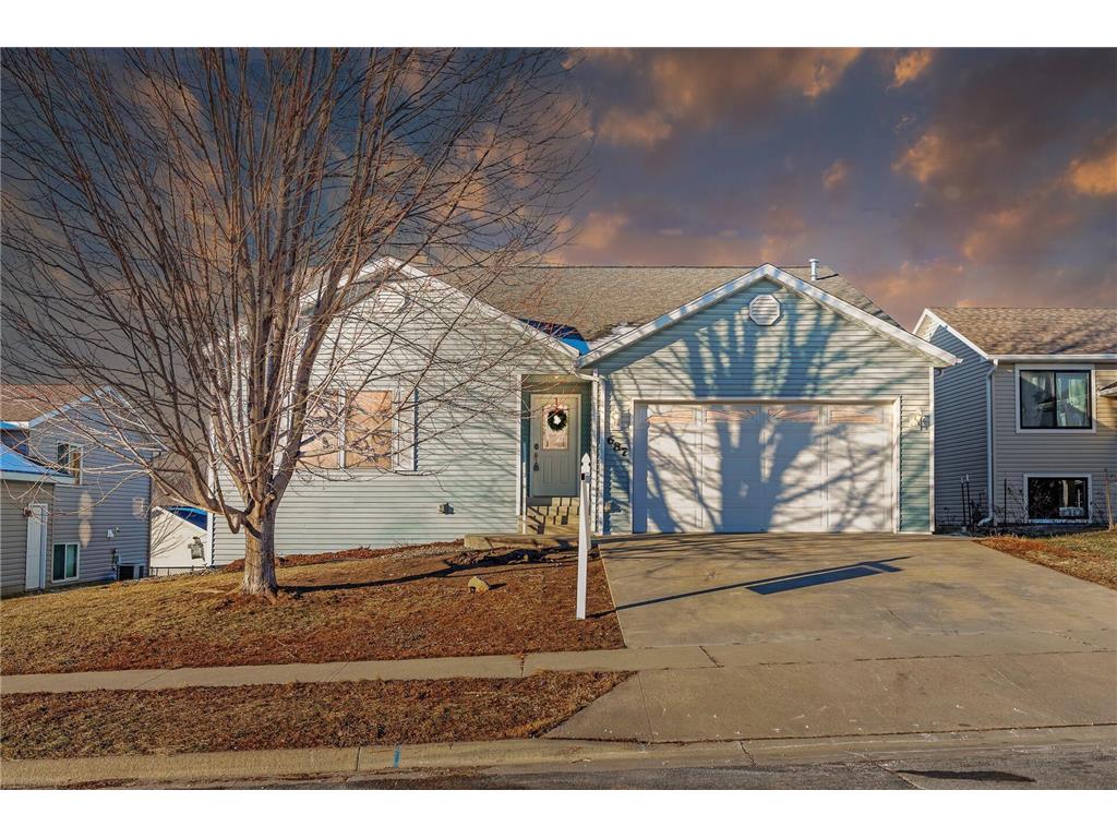 687 19th Street, Zumbrota, MN, 55992 MLS 6475257 Edina Realty