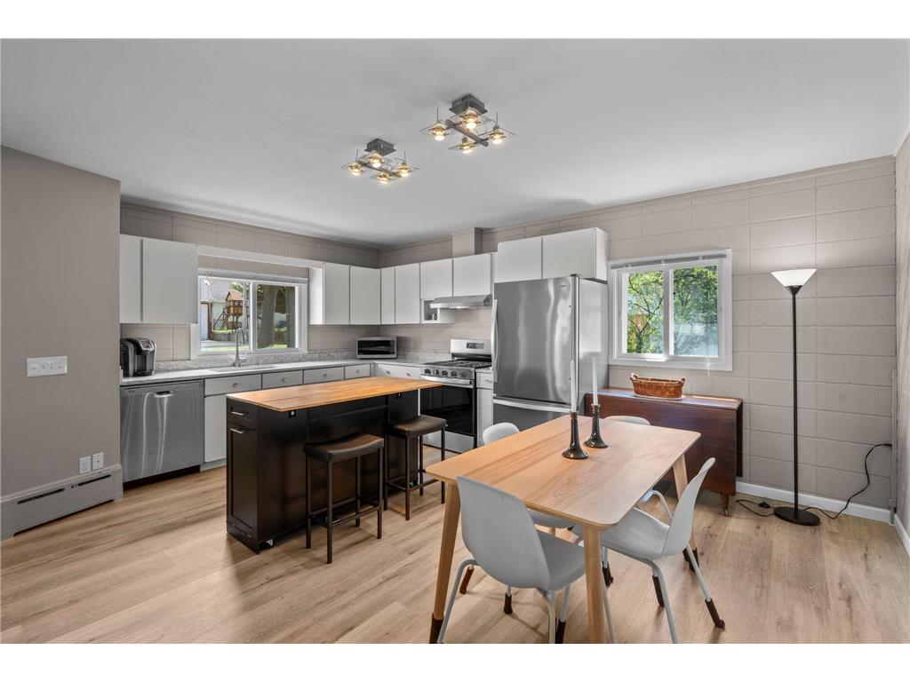 687 4th Avenue NW New Brighton MN 55112 7062629 image17