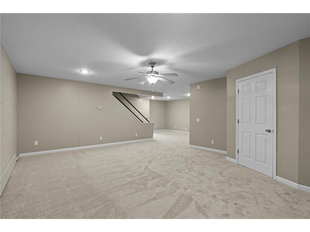 687 4th Avenue NW New Brighton MN 55112 7062629 image34
