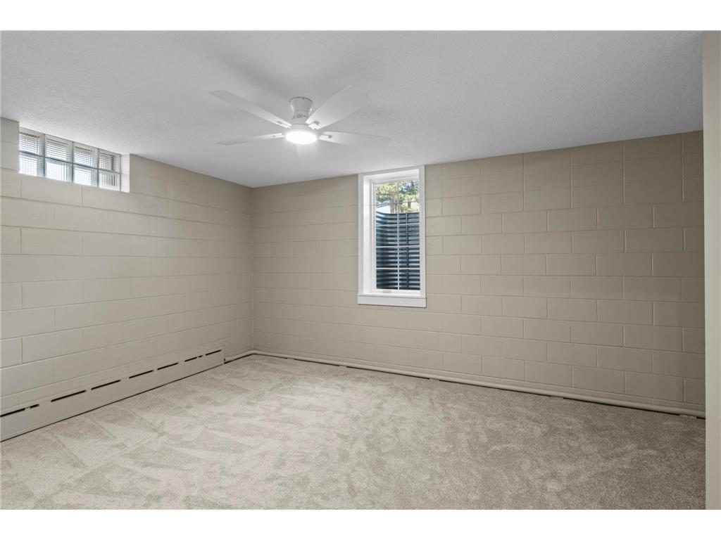 687 4th Avenue NW New Brighton MN 55112 7062629 image37