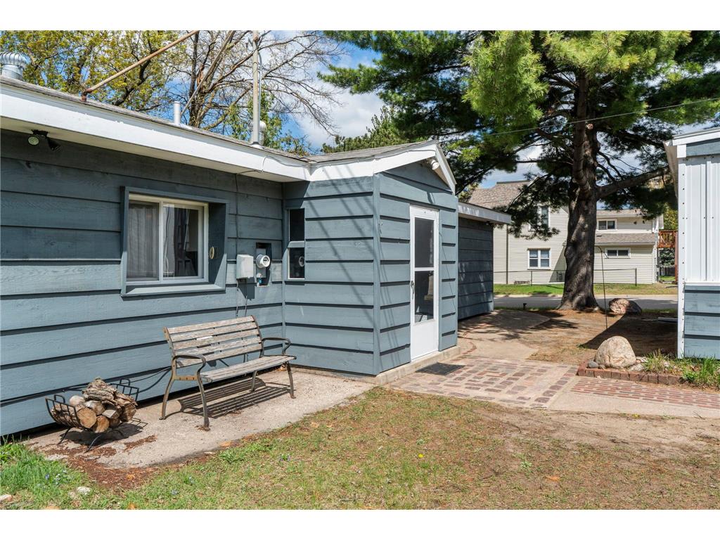 687 4th Avenue NW New Brighton MN 55112 7062629 image49