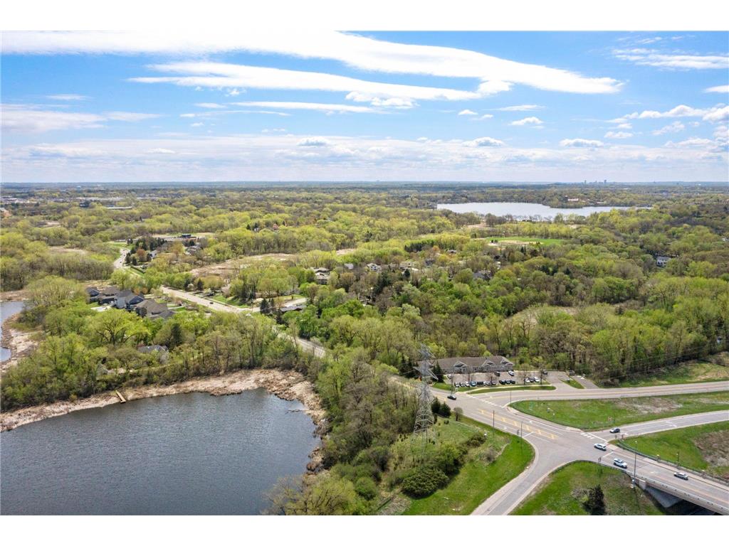687 4th Avenue NW New Brighton MN 55112 7062629 image54