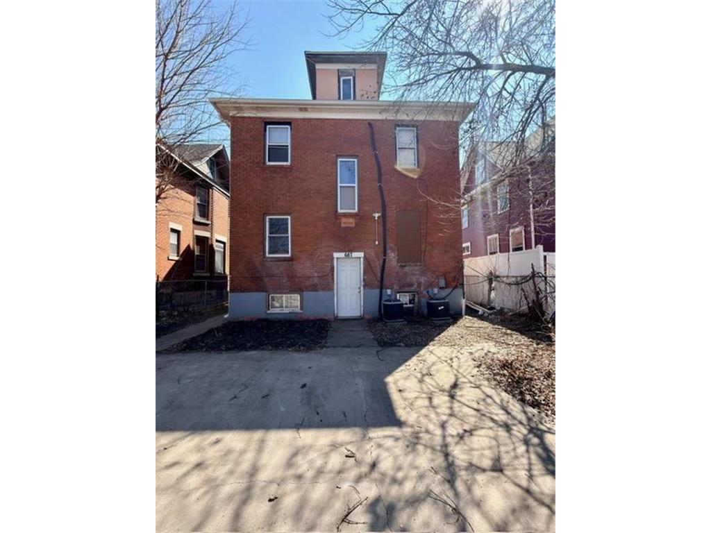 687 Aurora Avenue Saint Paul MN 55104 7055006 image16