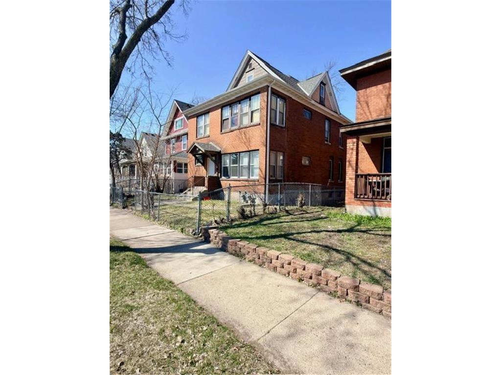 687 Aurora Avenue Saint Paul MN 55104 7055006 image2